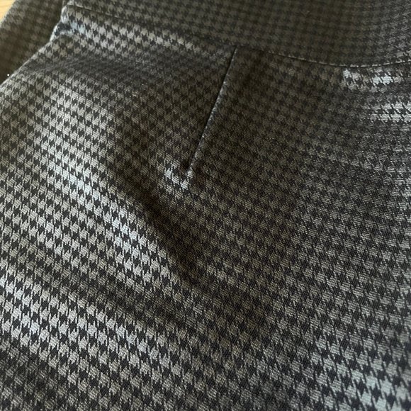 NWT Loft Houndstooth Coated Leggings, XS - Picture 4 of 9